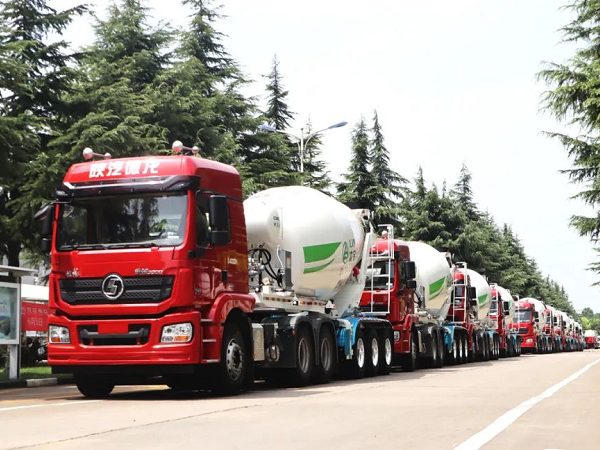 凌宇老客戶試水半掛攪拌車，10臺批量交付開華東先河！