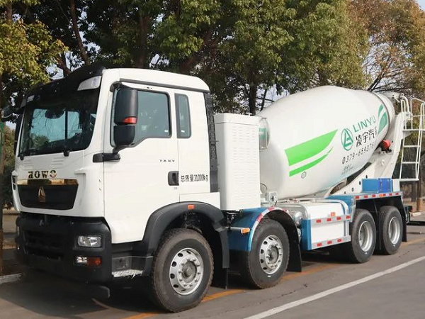 望“油”興嘆？別著急！凌宇電動攪拌車了解一下！