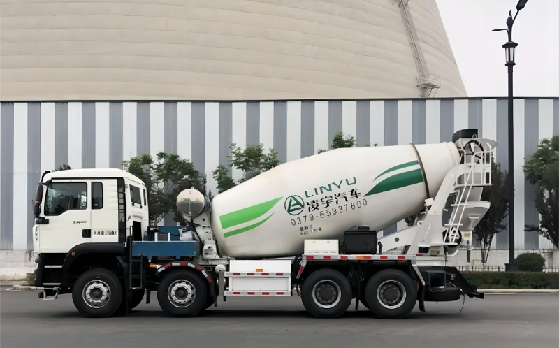 TA是大勢(shì)所趨？電驅(qū)橋攪拌車(chē)的優(yōu)勢(shì)特點(diǎn)還未落幕！