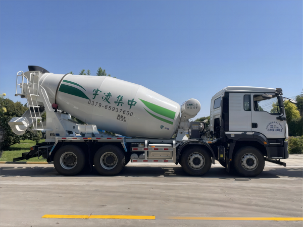 【發(fā)車(chē)新聞】陜汽&凌宇攪拌車(chē)跨越萬(wàn)里，南下交付