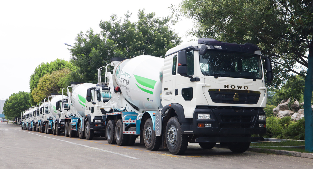 盛夏驕陽似火，凌宇交車繁忙！