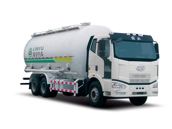 低密度粉粒物料運(yùn)輸車怎么分類？