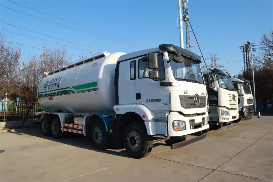 【重卡新聞】連續(xù)上漲！3月重卡銷近10萬輛！