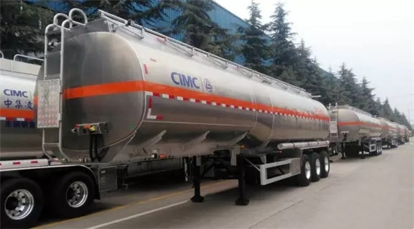 對(duì)戰(zhàn)薩德，民族品牌“凌宇”七倉(cāng)液罐車(chē)轉(zhuǎn)戰(zhàn)東南亞！